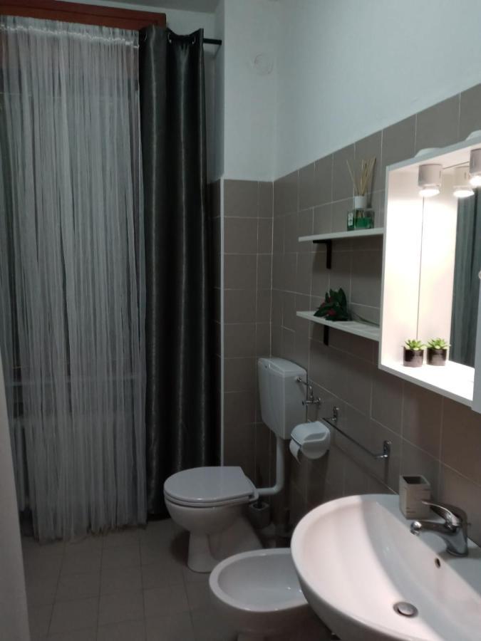 Sara Apartment Fidenza Ngoại thất bức ảnh